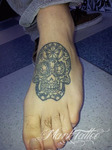 mark-tattoo-torrejon-ardoz-tatuaje-old-school-pie-calavera