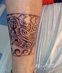 mark-tattoo-torrejon-ardoz-tatuaje-polinesio-pierna-brazalete-maori-surf