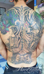 mark-tattoo-torrejon-ardoz-tatuaje-oriental-espalda-samurai-caras-geisha-lotos