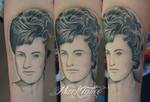 mark-tattoo-torrejon-ardoz-tatuaje-retrato-brazo-mujer