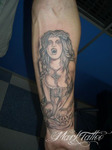 mark-tattoo-torrejon-ardoz-tatuaje-antebrazo-vampiro-luis-royo