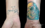 mark-tattoo-torrejon-ardoz-madrid-tatuaje-cover-muñeca-nombre-calavera-color