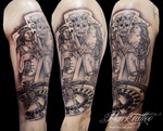 mark-tattoo-torrejon-ardoz-madrid-brazo-negro-cartas-baraja-muerte-mujeres-ruleta-poker